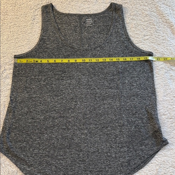 👕 2-Piece Women’s T-Shirt Bundle – Size Large - Picture 4 of 10